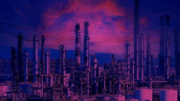 Ropa a plyn petrochemický průmysl. Ropná rafinérie petrochemická továrna z japonské zóny chemického průmyslu Ósaka. Mnoho zásobníků ropy a potrubní oceli. Ekosystémové zdravé prostředí. - Fotografie, Obrázek