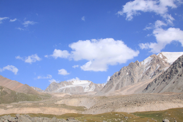 View of the mountain landscape - Foto, Imagen