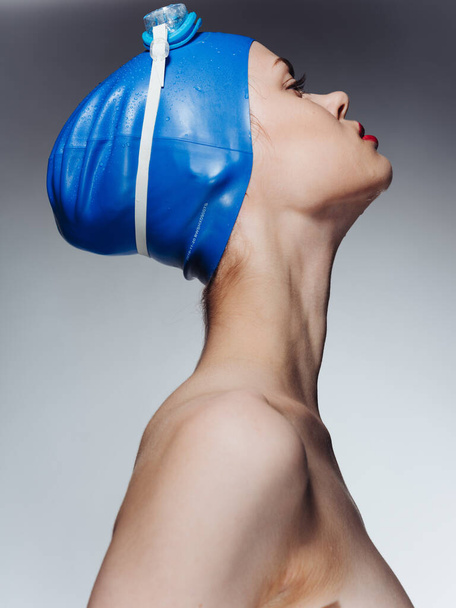 Woman in swimming cap. High quality photo - Foto, Imagen
