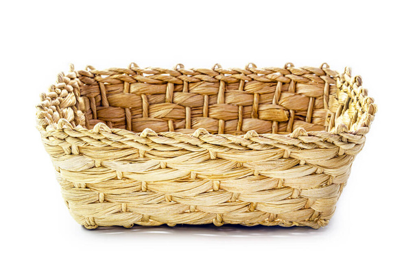 cesta de paja hecha a mano en Brasil, uso decorativo de la cocina - Foto, imagen