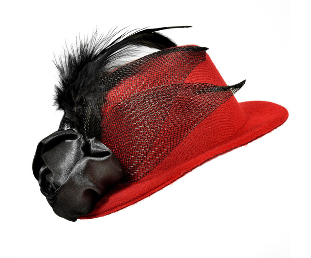 Chapéu de senhora vermelho vintage com penas pretas
  - Foto, Imagem