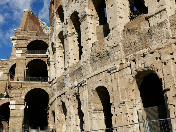 Colosseum az ókori Róma gladiátor arénája. - Fotó, kép