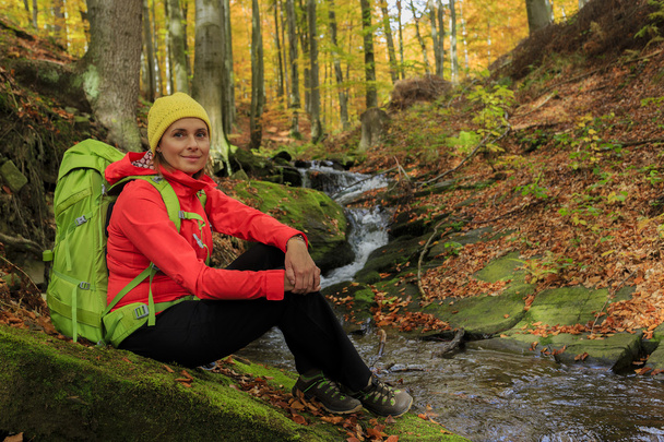 Autumn trek - woman on mountain hike - Fotografie, Obrázek