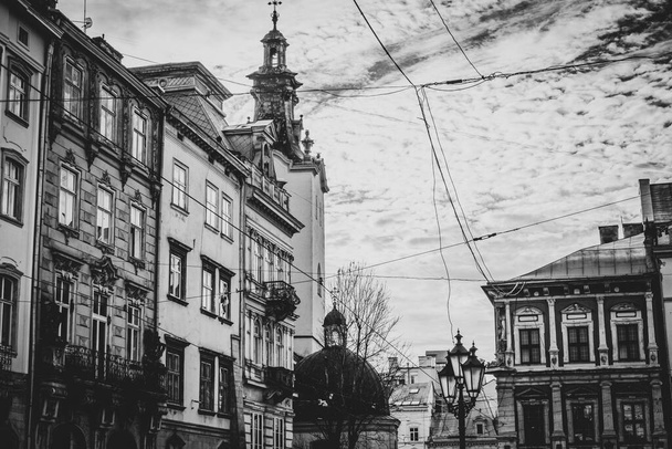 Belles rues et maisons de Lviv - Photo, image