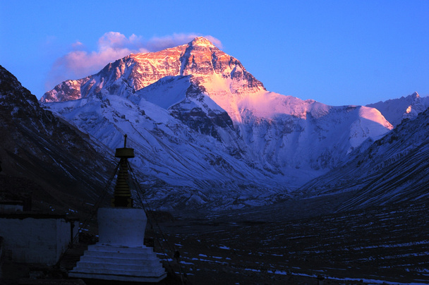 Paisaje del Monte Everest en el Tíbet China
 - Foto, Imagen