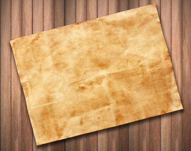 oud papier op hout achtergrond textuur. - Foto, afbeelding