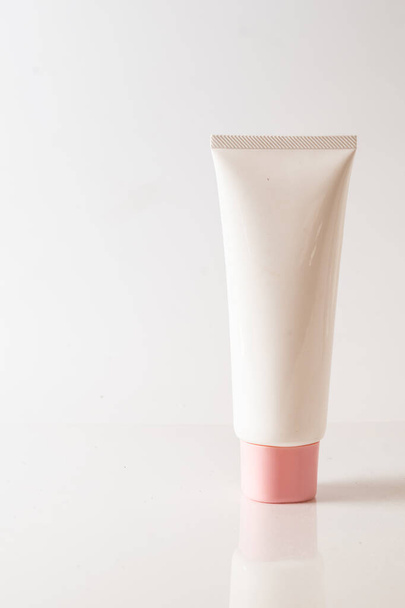 cosmetic cream bottle and lotion on white background - Valokuva, kuva