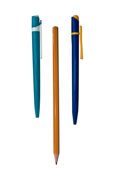 две ручки и карандаш
 - Фото, изображение