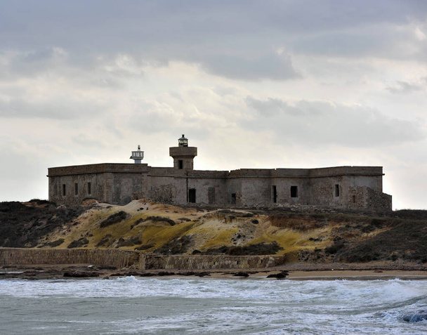 ilha das correntes (isola delle correnti) na costa jónica, localizada no território do município de Portopalo, siracusa sicilia itália - Foto, Imagem