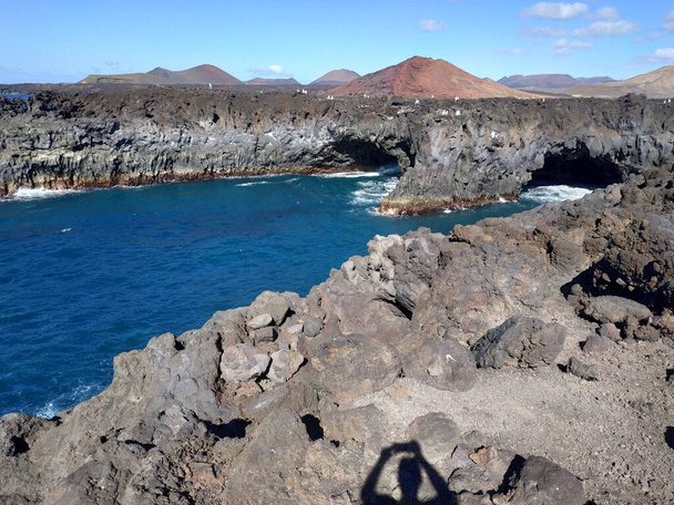 Vista casual sobre a natureza vulcânica do Tinajo, Las Palmas, Ilhas Canárias, Espanha - Foto, Imagem