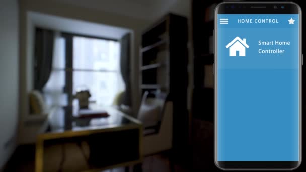 Smart Home - smart house, οικιακός αυτοματισμός, συσκευή με εικονίδια εφαρμογών. έξυπνο τηλέφωνο - Πλάνα, βίντεο
