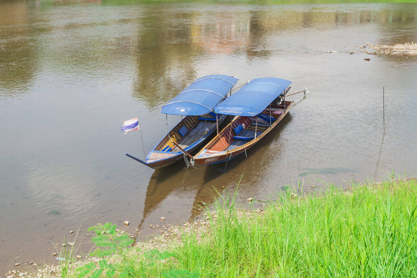  Local boat trips to the Kok River in Thailand - Photo, Image