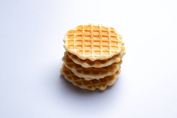 waffle biscotti su sfondo bianco - Foto, immagini