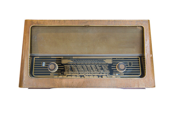 Ретро старый радио изолировать на белом фоне, винтажный стиль. - Фото, изображение
