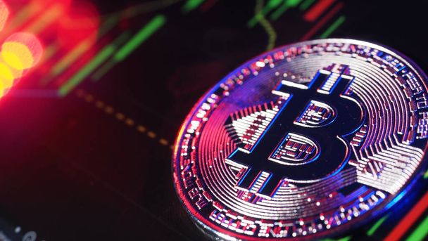 Bitcoin esszencia - Egy BTC-t ígér a carvax.hu annak, aki eltalálja a felezéskori értéket