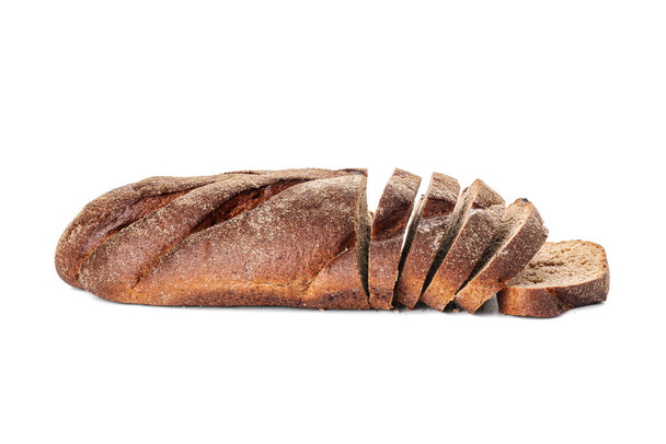 Pane fresco tagliato su sfondo bianco - Foto, immagini