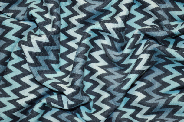 Arka plan olarak ince çizgili tekstil desenli mavi. Mavi 'ye ince çizgili kumaş dokusu ile yaklaş. Buruşmuş kumaş dokusu - Fotoğraf, Görsel