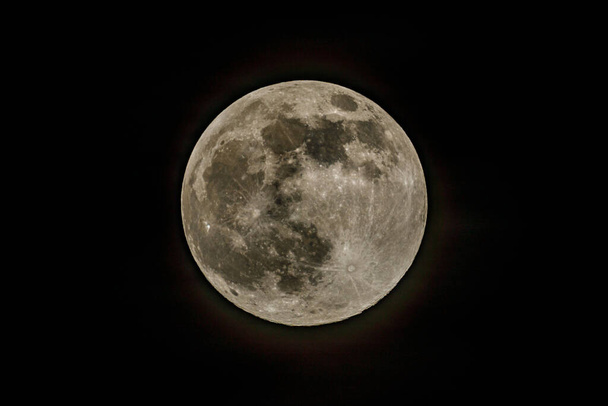 Gecenin dolunayı - Fotoğraf, Görsel