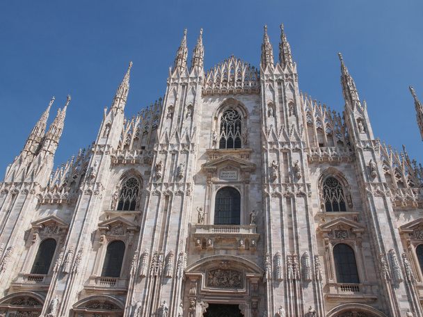 Milanon katedraali
 - Valokuva, kuva