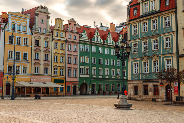 morning view of the sights of the city of wroclaw in poland in spring - Zdjęcie, obraz