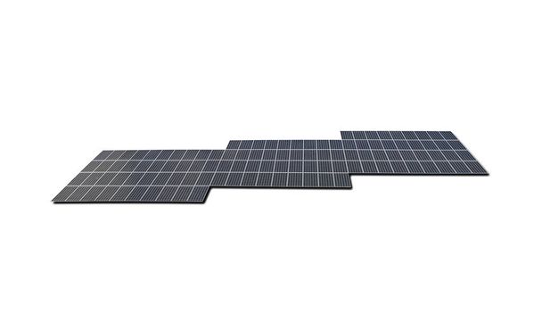 Panneaux solaires isolés sur fond blanc - Photo, image