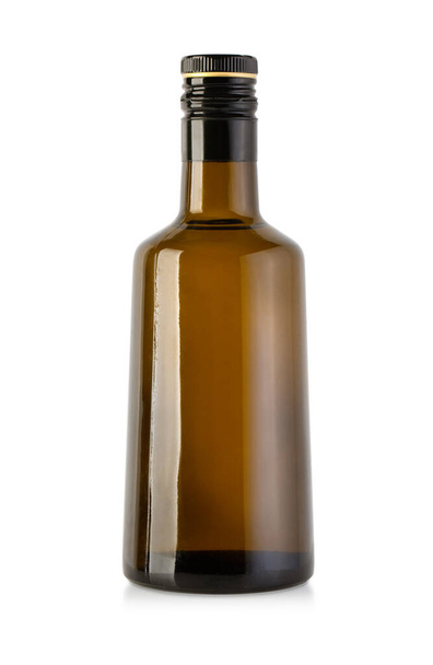 Kırpma yolu ile beyaz arkaplanda izole kahverengi şişe - Fotoğraf, Görsel