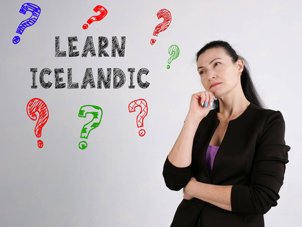 Conceptual photo about LEARN ICELANDIC quesks with written text. - Фото, зображення