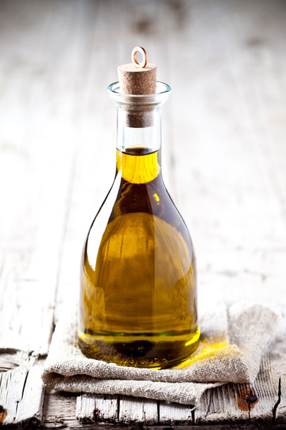 fresh olive oil in bottle - Fotografie, Obrázek