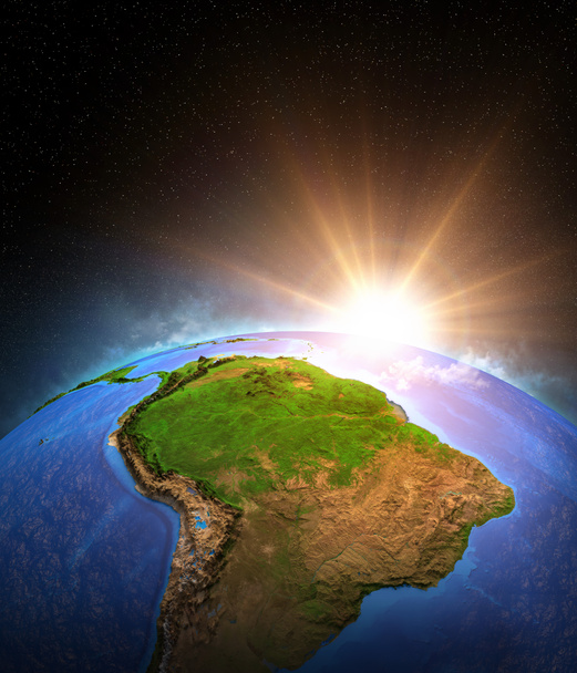 Ciepłe słońce świeci nad Ziemią, skupione na Ameryce Południowej. Globalne ocieplenie lasów deszczowych Amazonii i Brazylii. Ilustracja 3D - Elementy tego obrazu dostarczone przez NASA - Zdjęcie, obraz