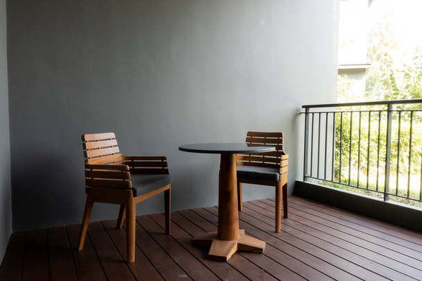 outdoor patio deck and chair - 写真・画像