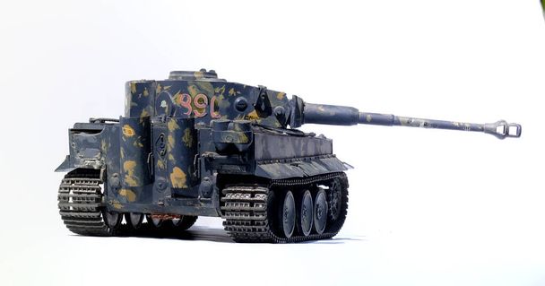 Authentiek schaalmodel van een WW2 Duitse Tiger 1 tank - Foto, afbeelding