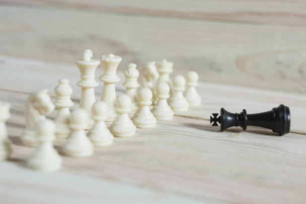 Figura de ajedrez, estrategia de concepto de negocio, liderazgo, equipo y éxito - Foto, imagen