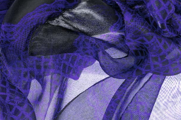 tecido de renda azul, uma combinação de azul com tecido preto. azul escuro, safira, azure, Textura, fundo, padrão. - Foto, Imagem