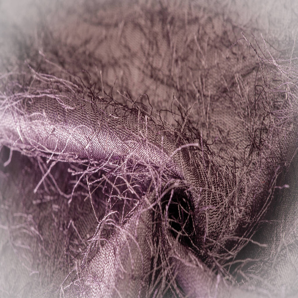 Brown, cappuccino tecido de seda, fios tecidos em tecido, efeito fofo. Textura de fundo, ornamento decorativo - Foto, Imagem
