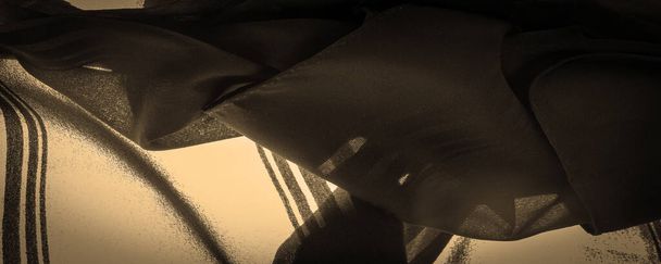 Sepia tissu rayé de soie. Des tons abstraits de soie beige, sépia et crème. Motif vintage sur le tissu. Texture de fond, ornement décoratif - Photo, image