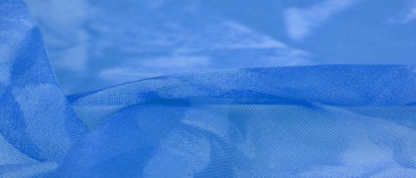 Tessuto di seta blu, sfondo astratto di seta cerulea. Texture in tessuto con drappeggio. Ricevuto. Elemento di design. San Valentino. Struttura modello, ornamento, sfondo - Foto, immagini