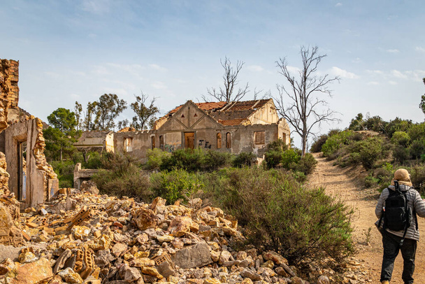 Ruiny opuszczonych kopalń Mazarrn. Region Murcji. Hiszpania - Zdjęcie, obraz