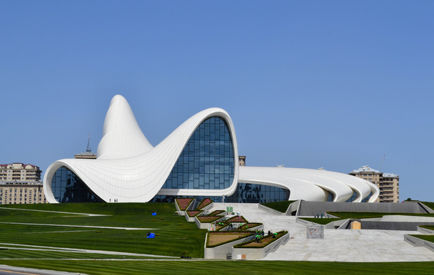 Centro de Heydar Aliyev
 - Foto, Imagem