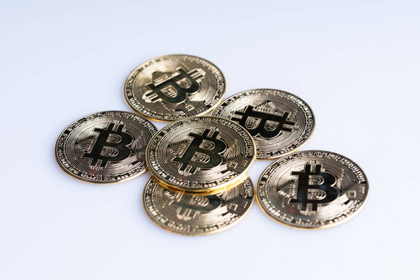 PSS Invest - Bitcoin Ethereum kriptovaluta kereskedés - kriptovaluta Exchange platform