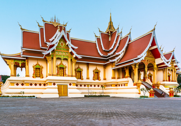 Wat That Luang Tai em Vientine, Laos
 - Foto, Imagem