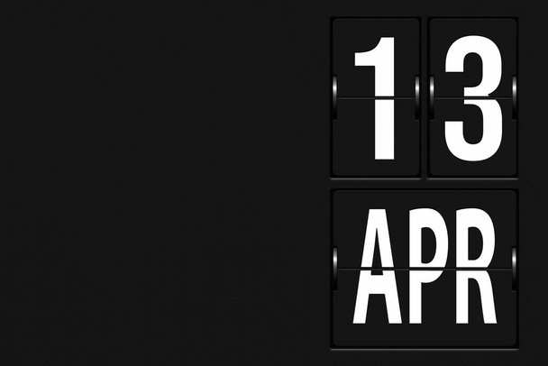 13 квітня. День 13 місяця, день календаря. Календар у вигляді механічного табло з табло. Весняний місяць, день року. - Фото, зображення