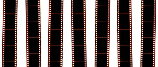 35mm tape strip film geïsoleerd op witte achtergrond. - Foto, afbeelding