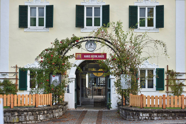 La casa de artesanía en Bad Goisern, Salzkammergut, Austria, Europa - Foto, imagen