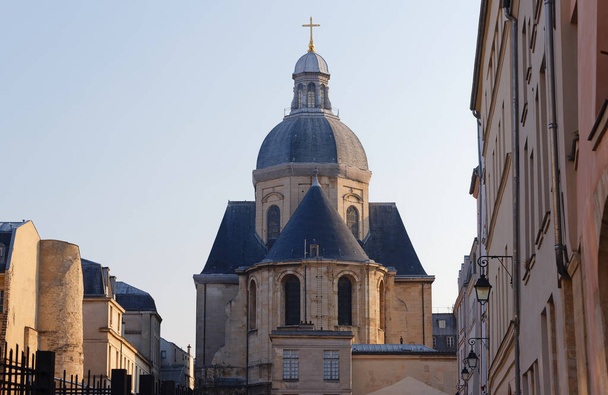 Εκκλησία του Saint-Paul-Saint-Louis, Marais 4th arrondissement, Παρίσι, Γαλλία. Εκκλησία του 17ου αιώνα με ιταλική, γαλλική γοτθική και ολλανδική αρχιτεκτονική - Corinthian and Composite orders. - Φωτογραφία, εικόνα