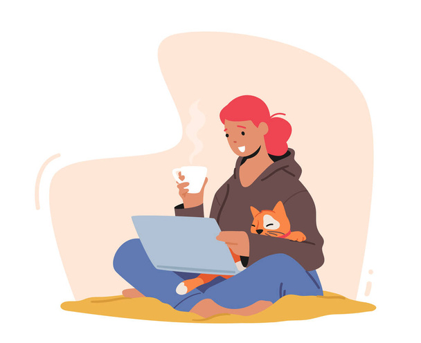 Frau sitzt zu Hause auf dem Boden und arbeitet am Laptop mit Katzenschlaf auf den Händen. Weibliche Figur sucht Video mit Haustier - Vektor, Bild