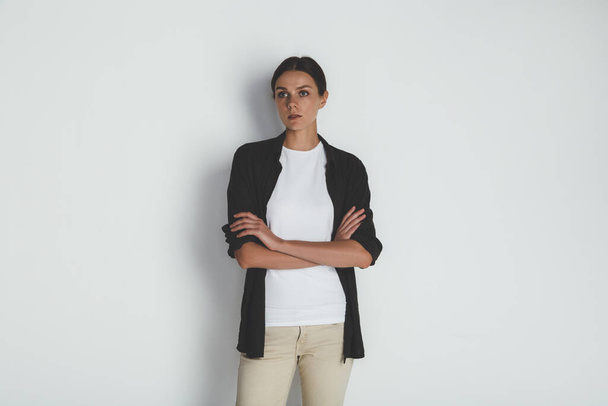 Front view of successful woman in casual clothing - Foto, afbeelding