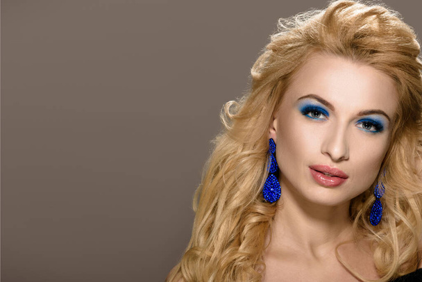 Beautiful blonde model - Valokuva, kuva