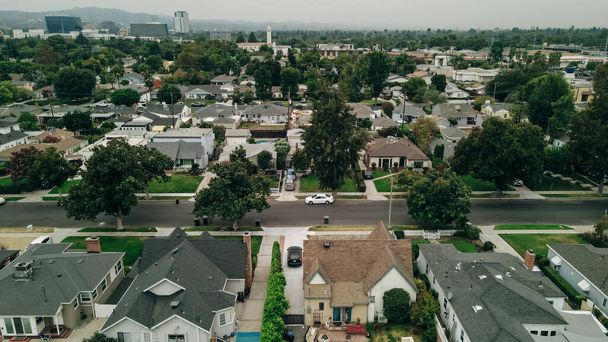 Vista aerea di Burbank, zona di Los Angeles. Foto di alta qualità - Foto, immagini