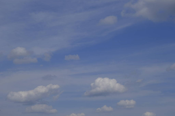 Cielo con nuvole dopo temporale - Foto, immagini