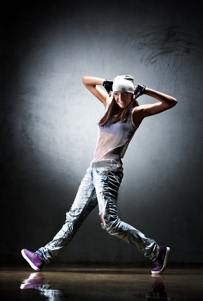 Young woman dancer - Zdjęcie, obraz
